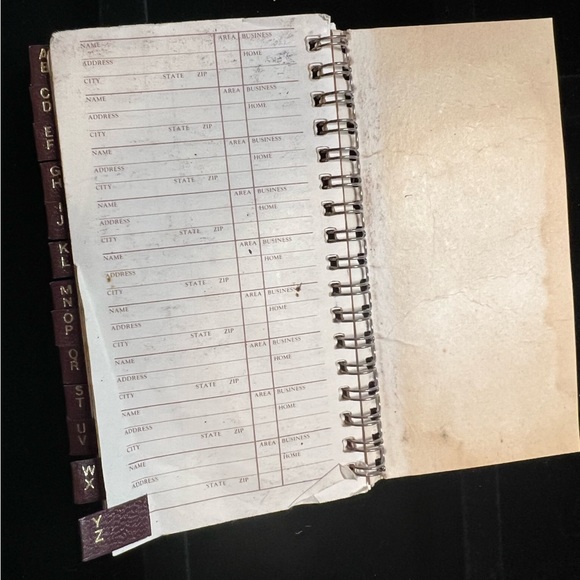 LOUIS VUITTON vintage address book or can be used as credit card holder. - Picture 4 of 8